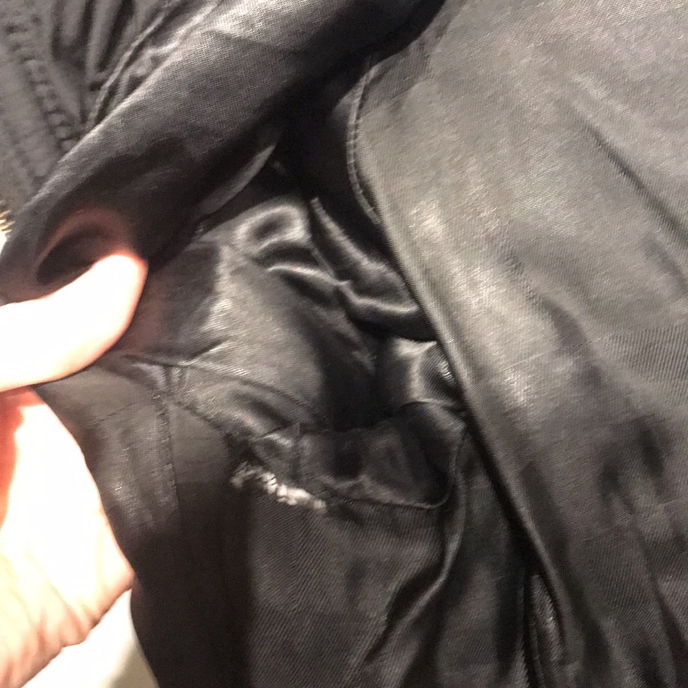 🔥sold 🔥Burberry velvet duck down puffer - small (as is) - Picture 13 of 17